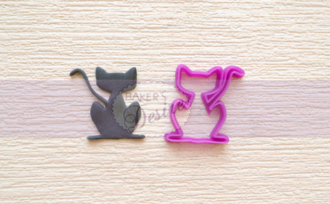 Sitting Cat Cutter - Baker's Desire - Custom cutters made for you!